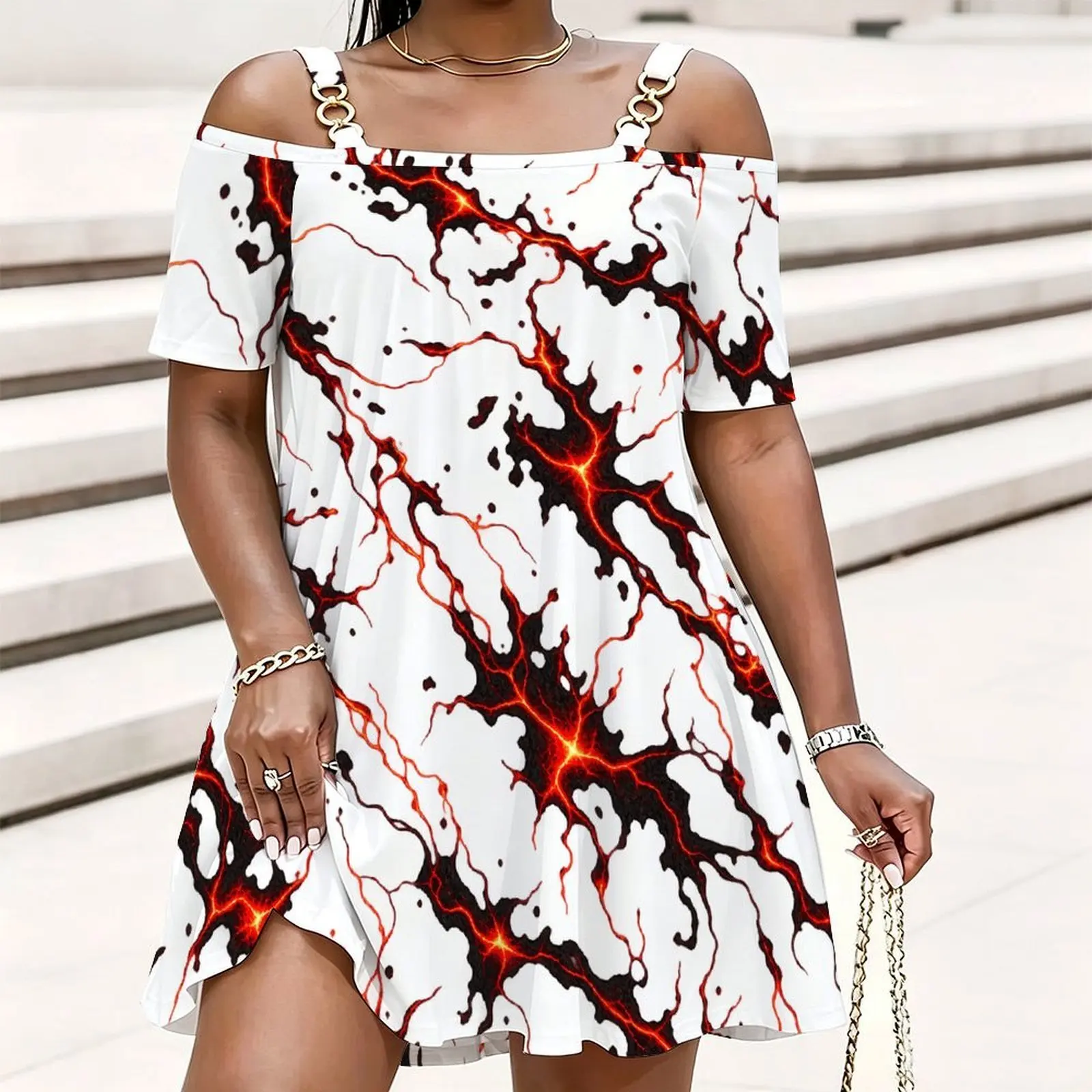 Women Abstract Ink Splash Print Cold Shoulder Chain Strap Short Sleeve Loose Top