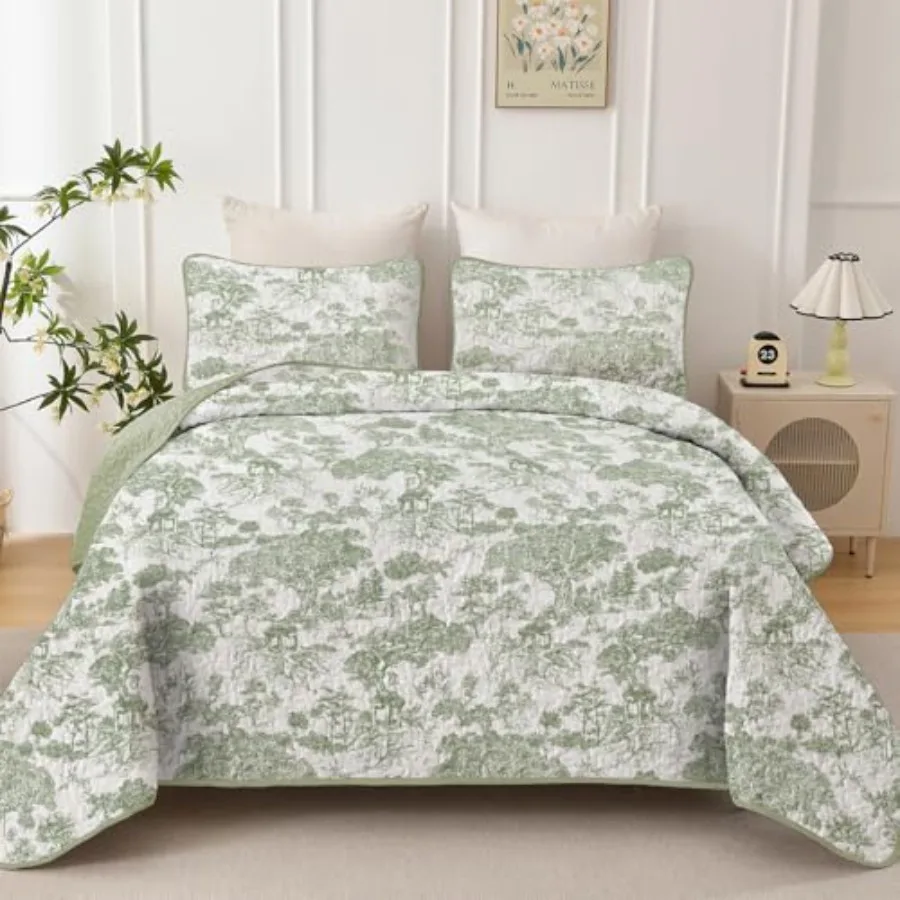 

Комплект постельного белья Botanical Quilt, 3 предмета, с цветочным принтом, из микрофибры, мягкий, легкий, с покрывалом