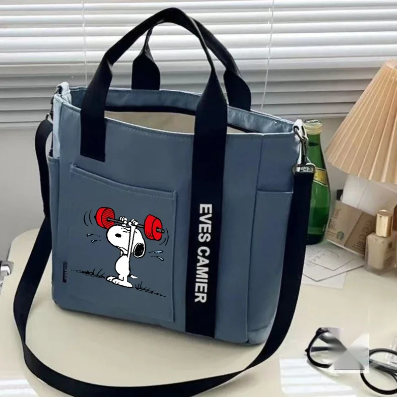 Bolso de hombro Snoopy, bolsos impermeables a la moda, correas ajustables, bolso de mano con estampado de Anime bonito de alta capacidad para mujer, bolso de dibujos animados de alta calidad