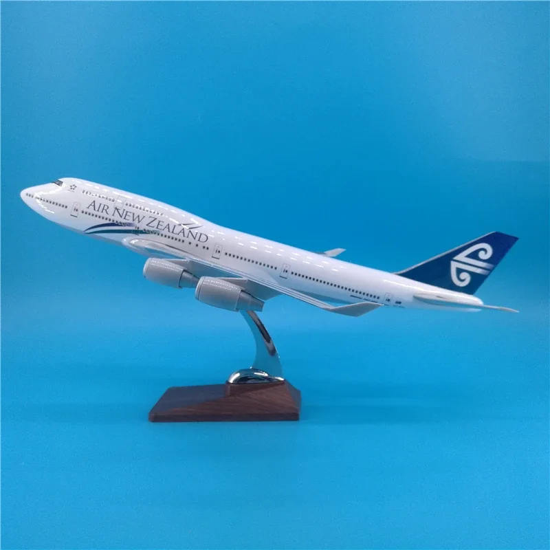 47cm Air New Zealand B747 Resin Material Simulation Aircraft Model Ornaments Gift Souvenir Display for Adult Collection