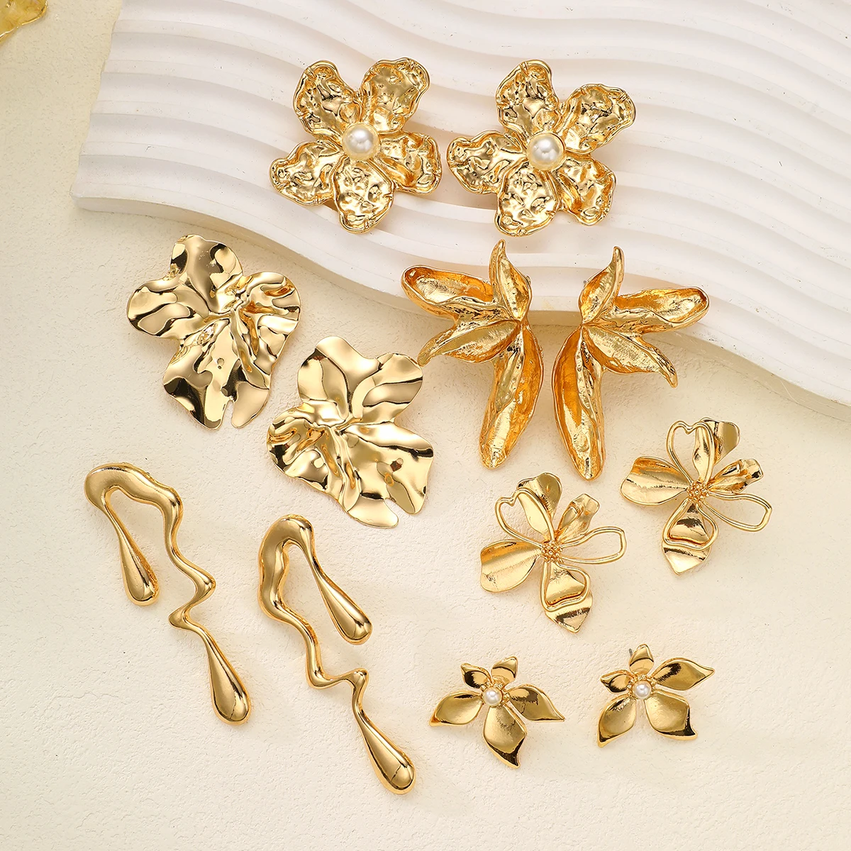 12 قطعة مجموعة أقراط زهرة هندسية خمر للنساء موضة أنيقة الذهب اللون اللؤلؤ غير النظامية ورقة قطرة الماء ترصيع المجوهرات #2