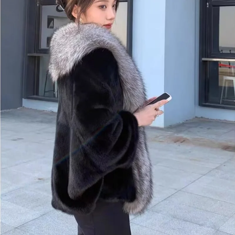 2024 Winter New Mink Skin Whole Mink Casual Short Fur Coat Fox Hair Collar Mink Hair Bat Sleeve