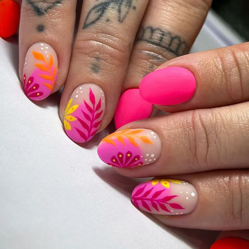 

24pcs Pink Short Round False Nails Art Leaves Flower Pattern Design Stick on Fake Nail Tip Finished Reusable Oval Press on Nails