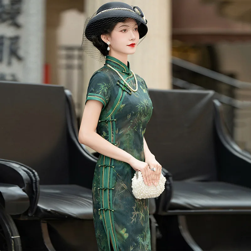 Elegant Women Chinese Tradition Style Satin Cheongsam New Improved Female Mandarin Collar Green Qipao Short Sleeve Dress