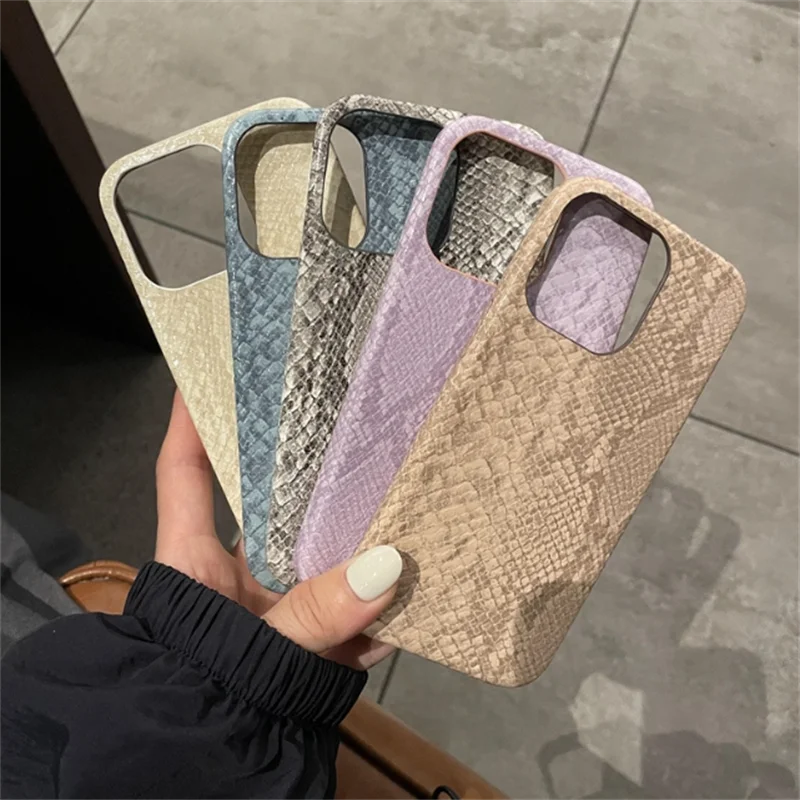 The New Premium sense of retro forest Snake Skin PU  Leather Cases For iPhone 15 Pro MAX 14 Pro 7 8 Plus X XR XS Max Snake Cover