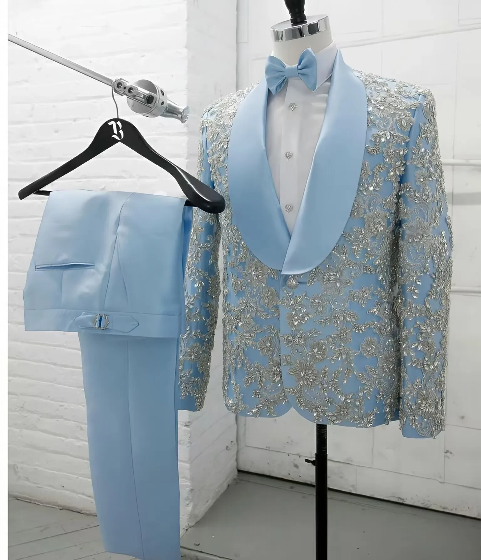 Light Blue Luxury Beading Crystal Men Suits 2 Piece New Fashion Business Casual Wear Party Wedding Groom Tuxedo Jacket And Pants