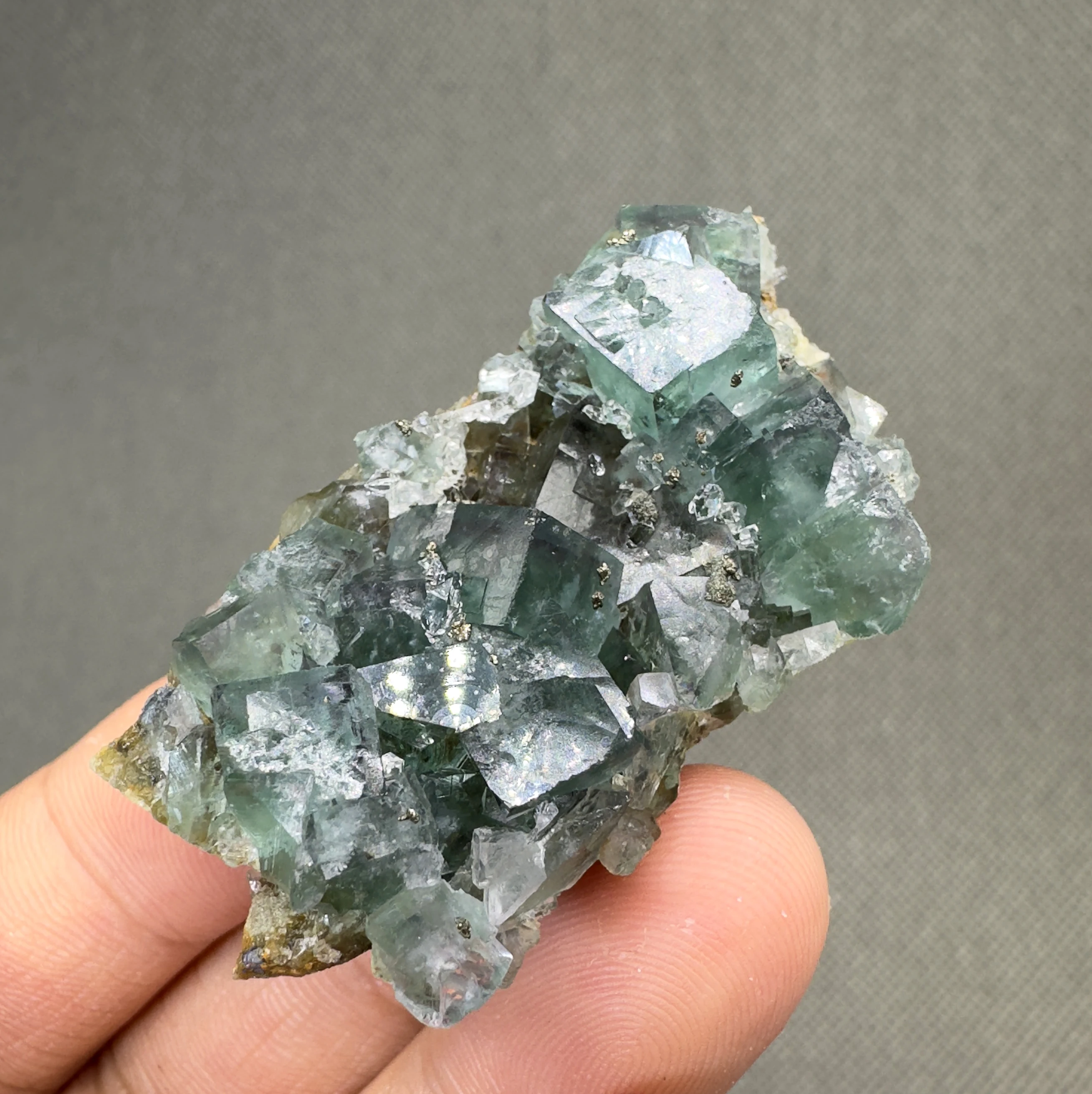 48 g Natural Nigeria Cubic Sunlight fluorite mineral specimen + healing quartz crystals and stones rock gemstone