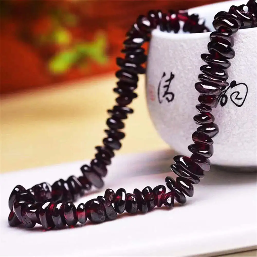 Natural Deep Wine Red Garnet Crushed Stone Loose Beads Irregular Diy Handmade Bracelet Beaded Semi-finished Necklace