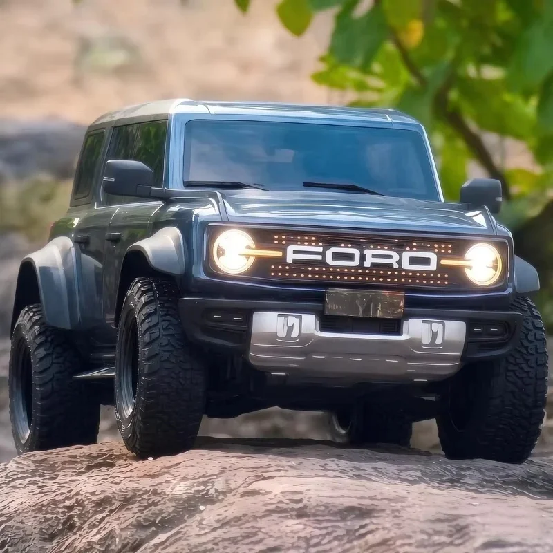 KM Thor 1/8 New 2-Speed Brushless Remote Control Climbing Off-Road Car Differential Lock Simulation Ford Electric Model With LED