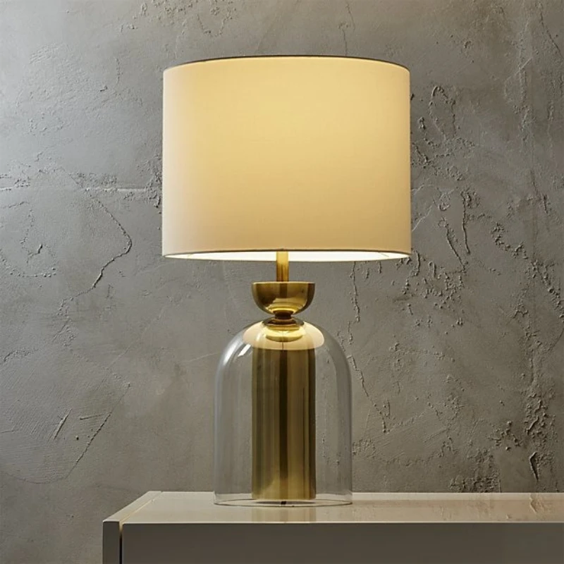 

Настольная лампа в итальянском постмодернистском стиле: простая стеклянно-металлическая лампа для учебы, чтения, спальни, прикроватная светодиодная лампа, декор для дома