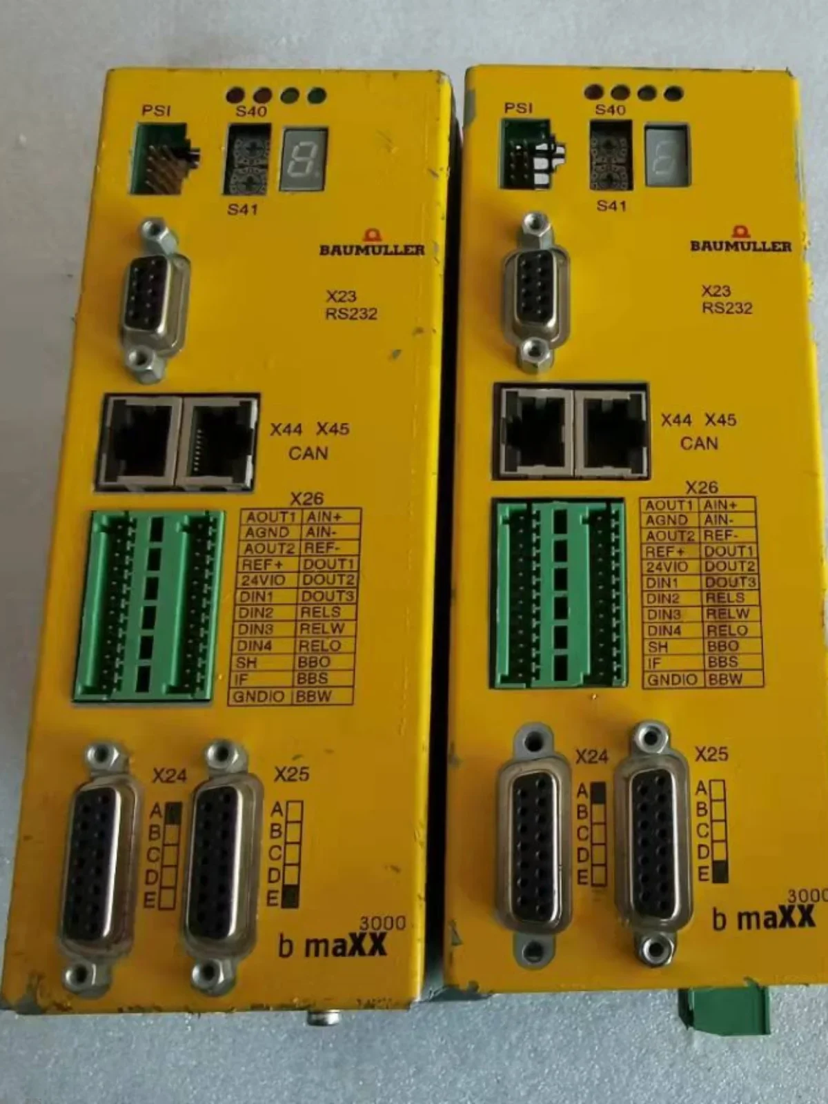 BAUMULLER BAUMULLER Drive BM3401-L1OOO-AEOOOCB-O Negociación puntual original