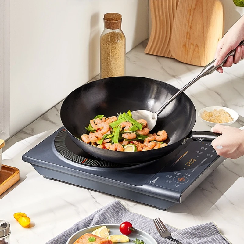 Small Household Induction Cooker - High Power, Uniform Heating, Strong Fire for Sautéing