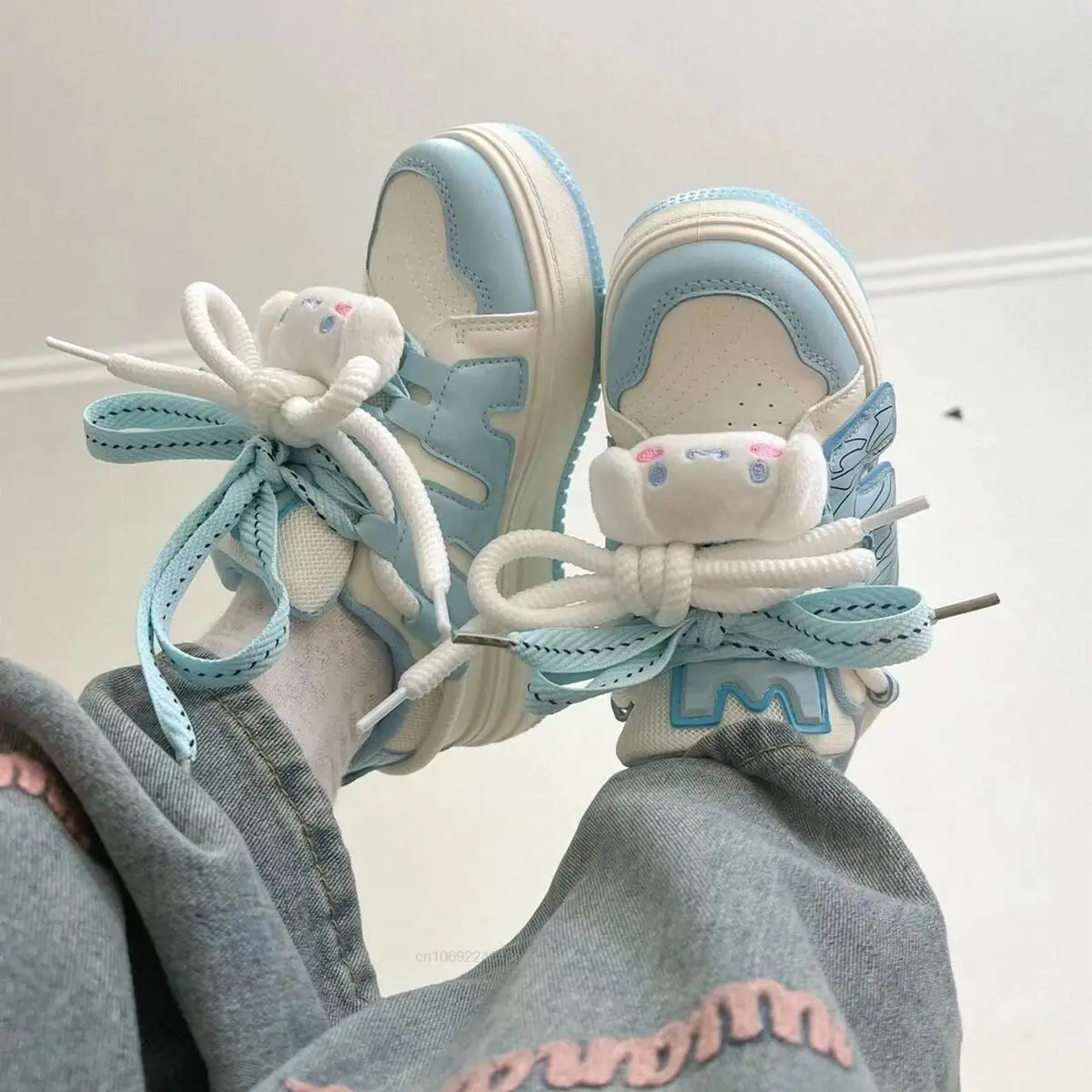 Sanrio Cinnamoroll śliczne buty gruba podeszwa wszechstronne modne trampki dla kobiet Y2k estetyczne buty deskorolkowe sportowe na co dzień