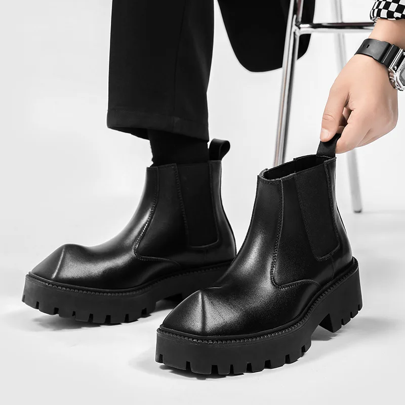

2025 Men's Rhino Horn Platform British Style Heightened Genuine Leather Versatile Chelsea Boots