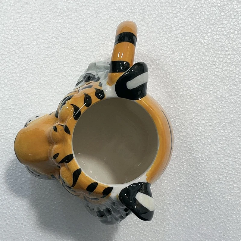 Creative Animal Dog Lion Leopard Tiger Head Ceramic Cup Painted Ceramic Cup Stereo Dog Head Mug Children's Room Decoration Gift