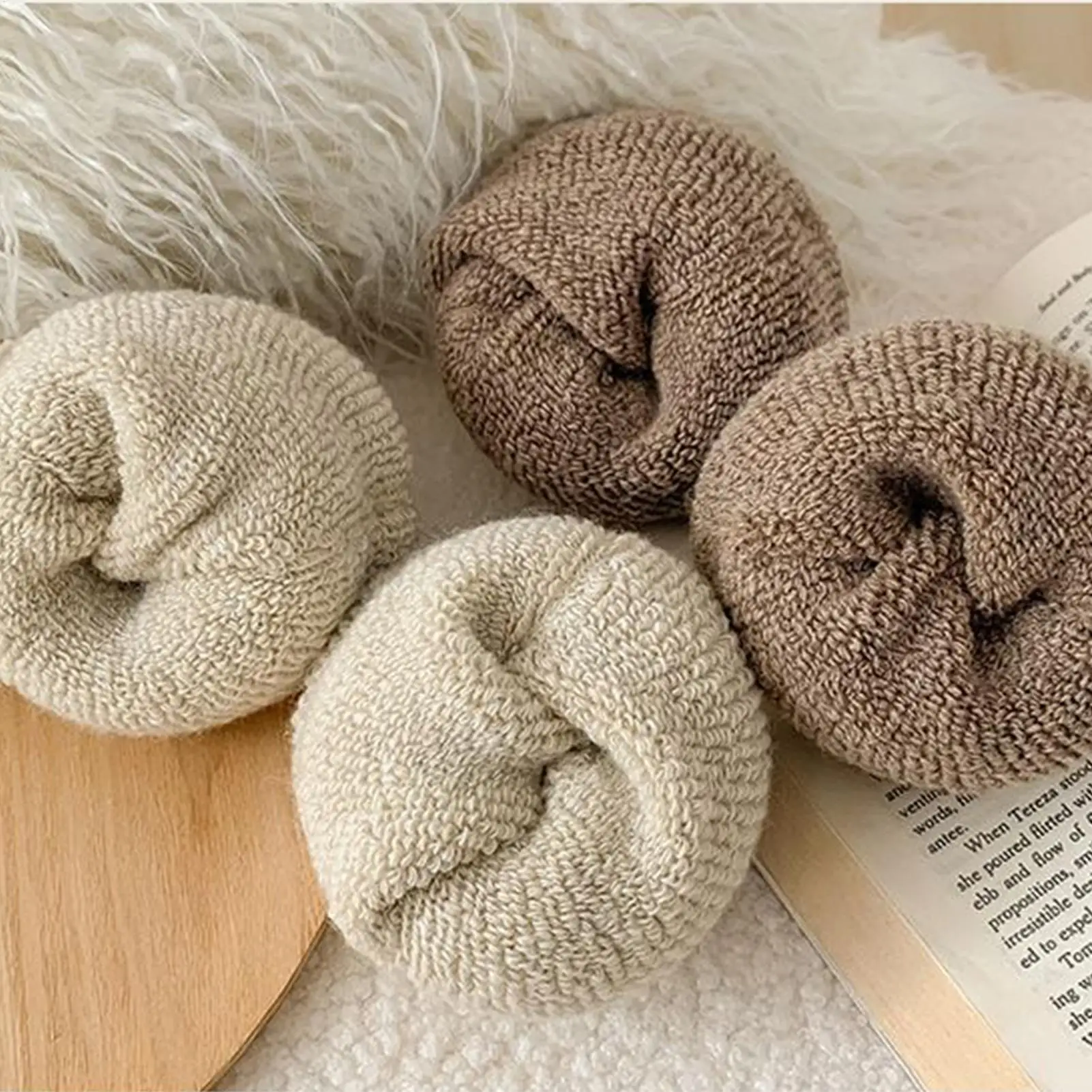 Boot Socks 5 Pair Solid Color Winter Socks Warm Slipper Crew For Women Girls Running Hiking Cold Weather Snow Walking Christmas