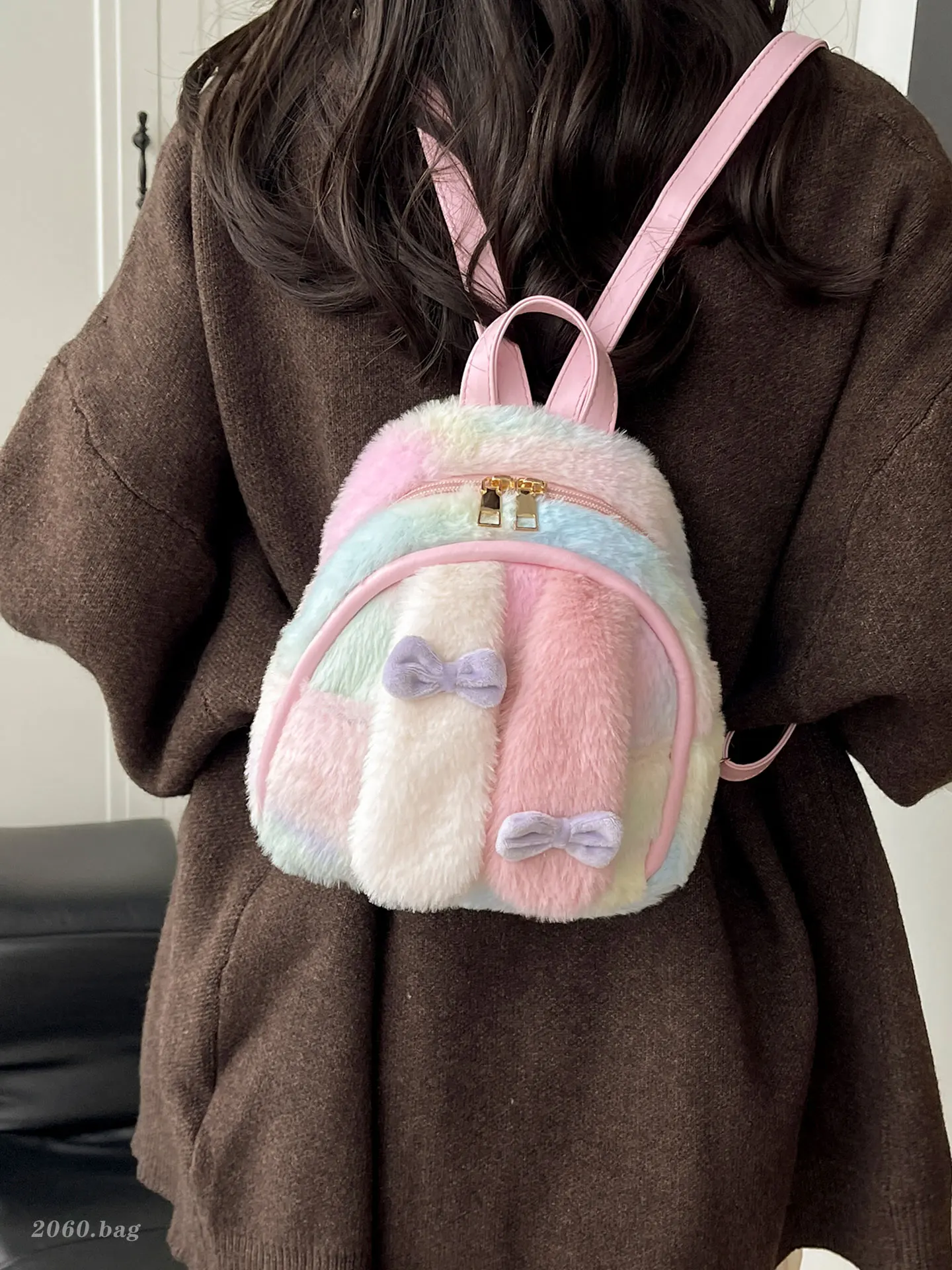 حقيبة ظهر نسائية أنيقة بتصميم  - مراجعة Women Fashion Japan وسعره