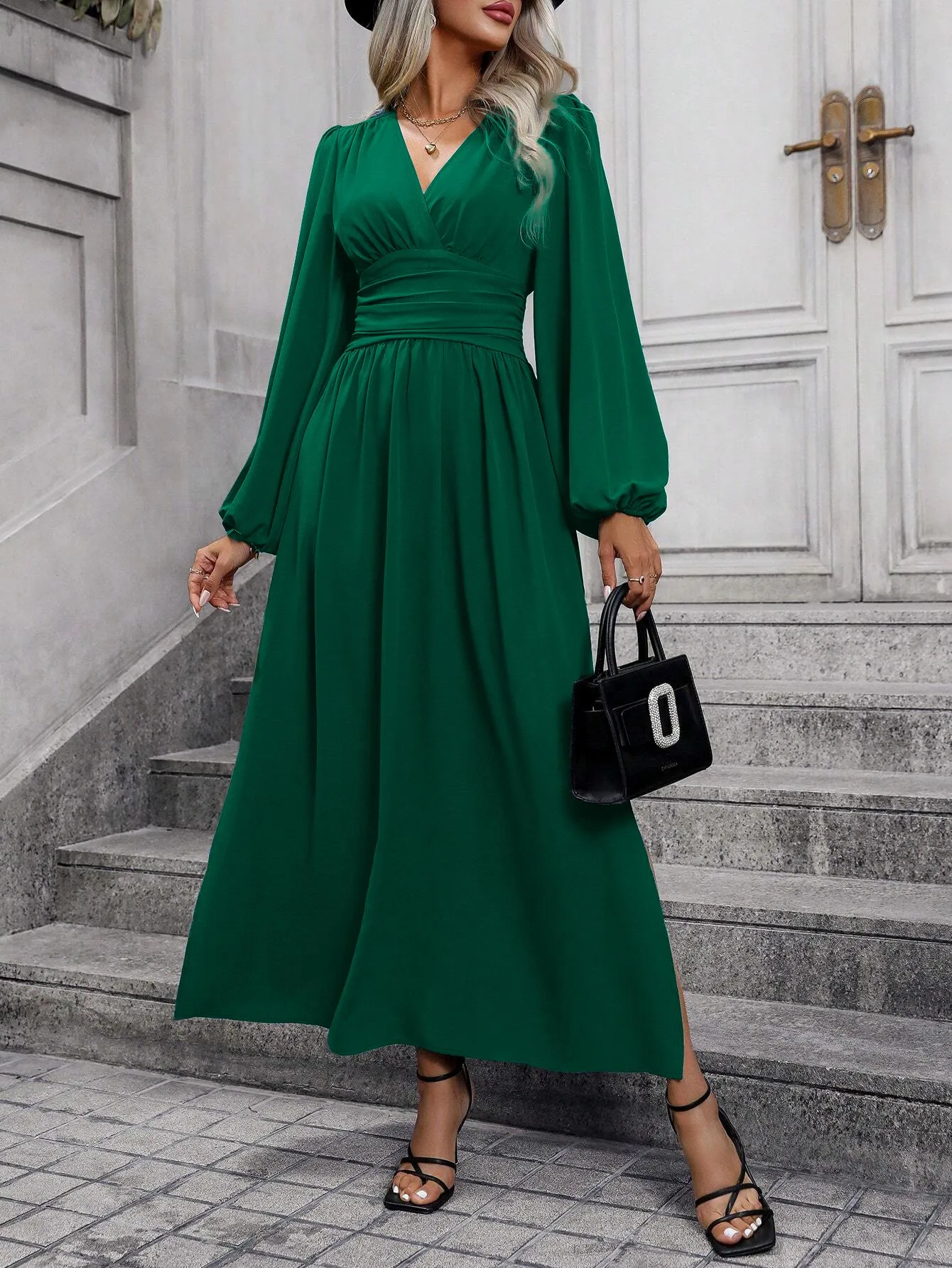 Französisches Retro-Kleid mit Laternenärmeln und Schlitz für Damen, Winter 2025, Strick-Bodycon-Maxikleid – Detail 5