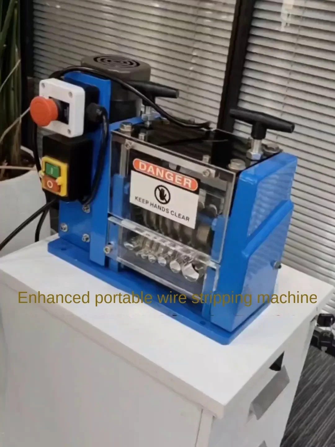 Small household fully automatic horizontal fast water and electricity engineering stripping machine, waste copper aluminum