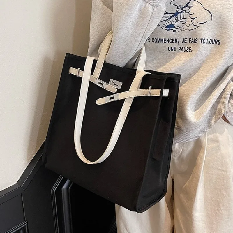 2025 Niche High-quality Large-capacity Handbag, A New Personalized Commuter Underarm and Shoulder Bag for Women