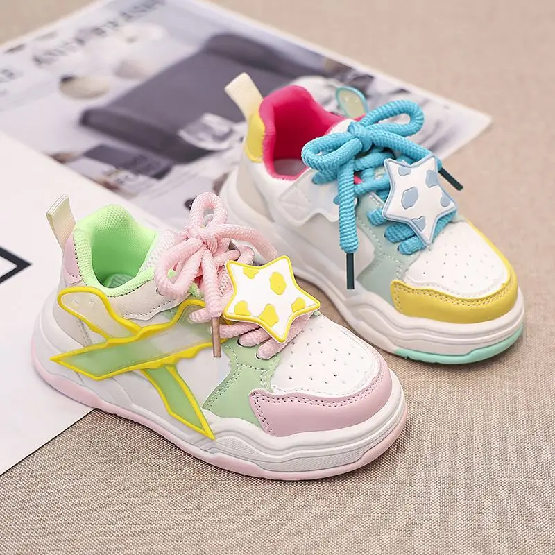 Kids Spring Autumn Sneakers 2026 New Release Leather Korean Style Versatile Soft Sole Lightweight Sports Shoes