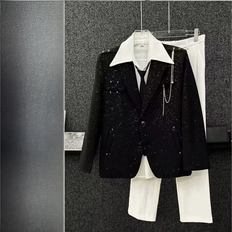 

Men's Three-Piece Suit Set with Star Pad Shoulder Chain Design Fashionable All-Match Korean Style Autumn Standard Fit Polyest...