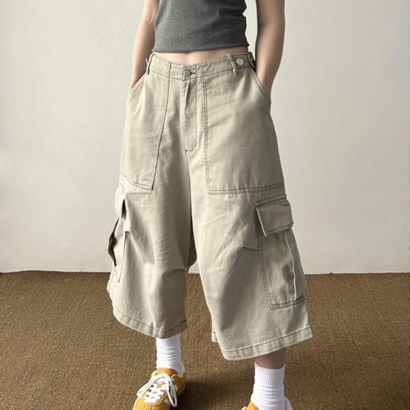 2026 Summer New Hot Selling Retro Multi Pocket Loose Wide Legs 7-Division Casual Shorts for Women