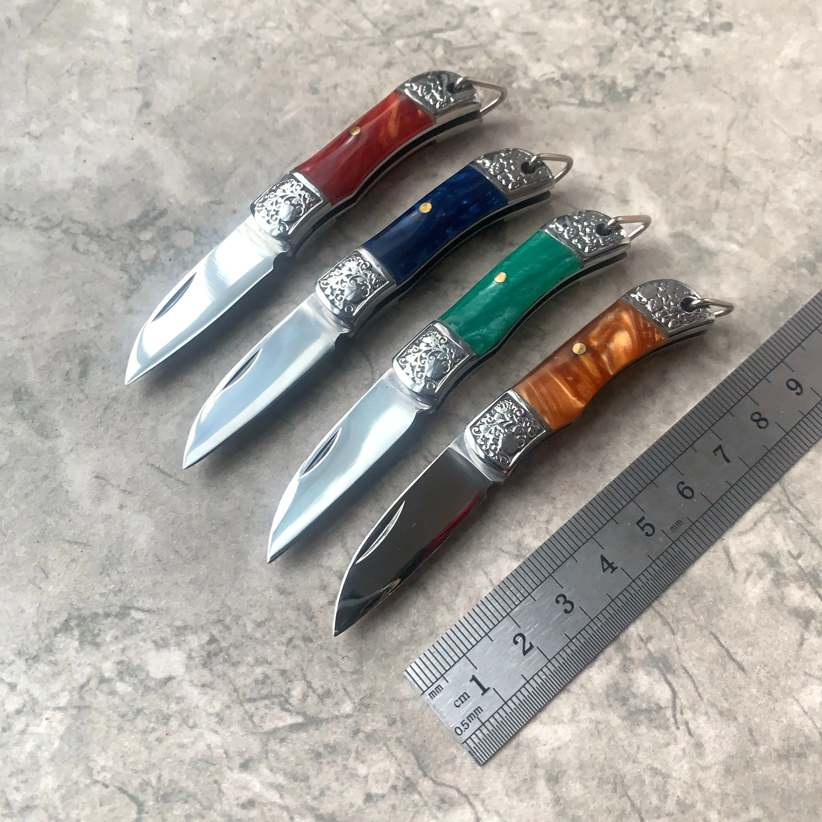 Mirror Light Surface Stainless Steel Sharp Pocket Knife Folding Blade Resin+ Brass Handle Mini Keychain Knife Unpacking Tool