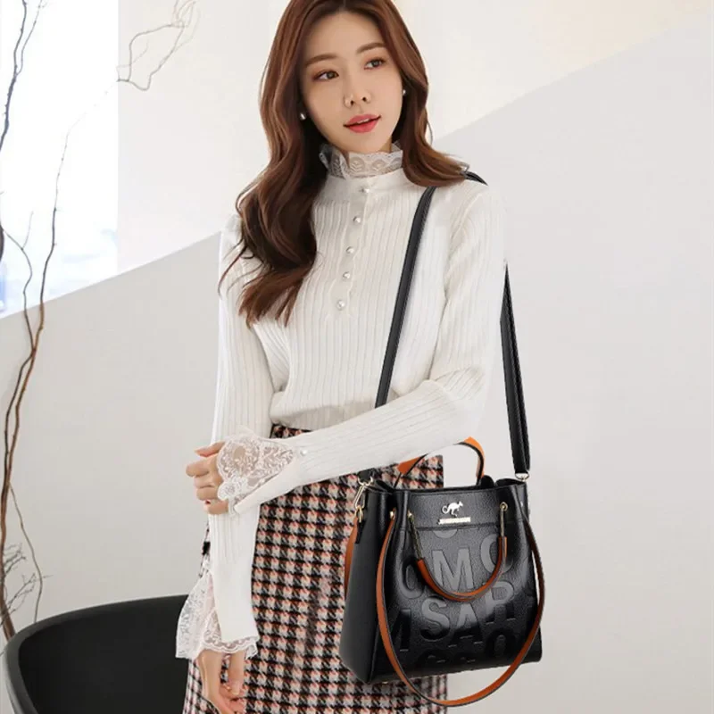 New Outgoing Crossbody Bag Large Capacity Popular on The Internet Same Western Style Soft Leather Embossed Shoulder Handbag