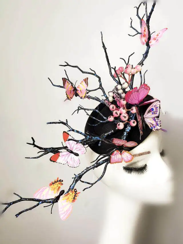 Hidden Black Branches, Exaggerated Stage Butterfly Flowers Topper Antlers, Headgear Studio Shooting Photo Beautiful Woman Tide
