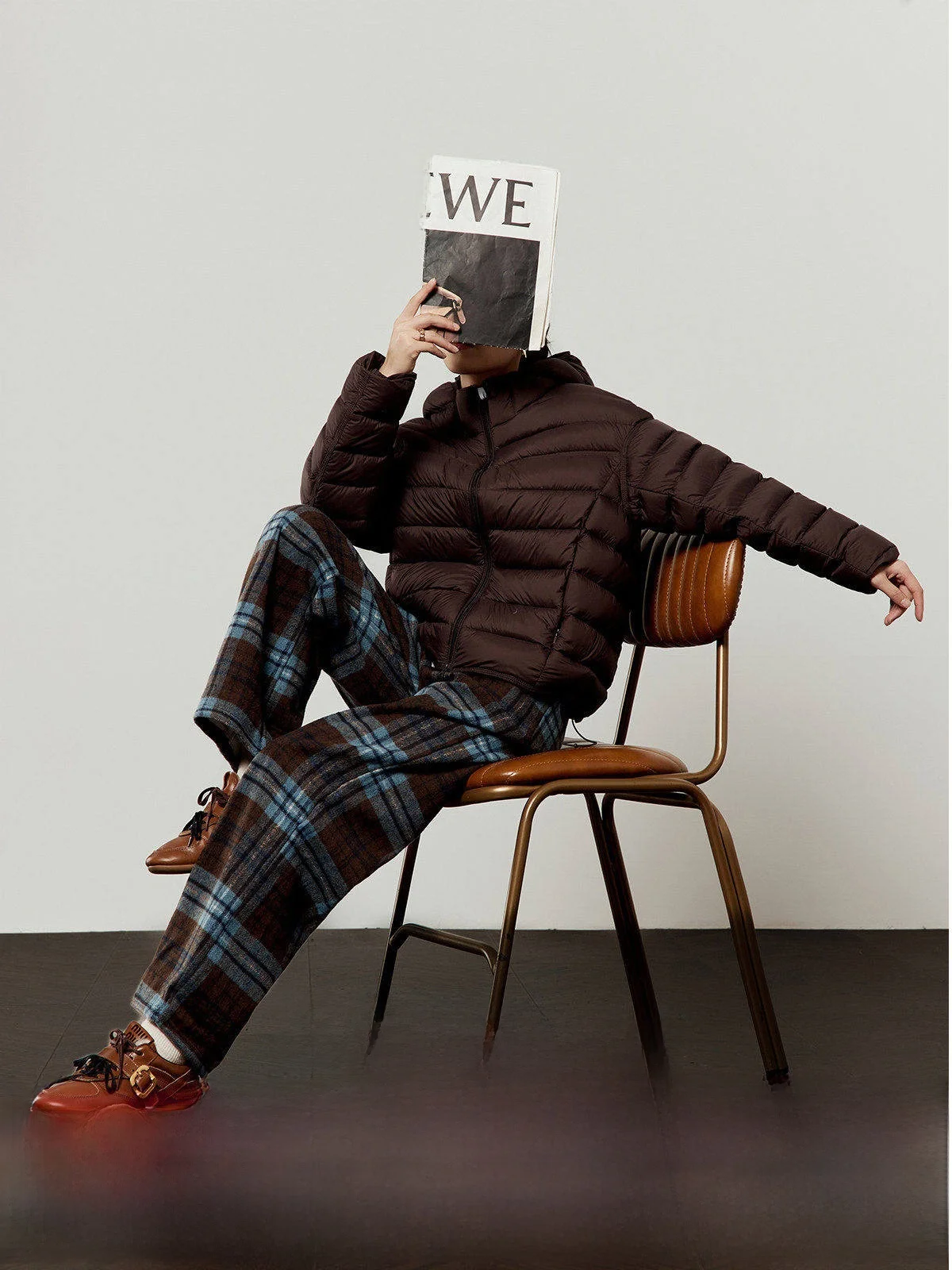 

Новинка: Женская свободная повседневная пуховая куртка для города, зимняя, базовая, с дизайном в виде реберной структуры, цвет кофе, удлиненная, с воротником-стойкой.