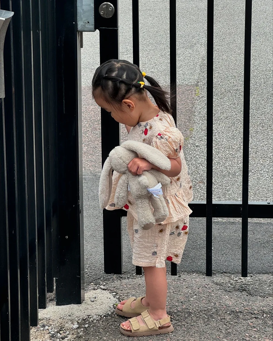 In Stock 2026 Summer Baby Girls Floral Heavy Embroidery Short Sleeve Dress with Cherry Print + Shorts 2PCS Set Toddler Outfit
