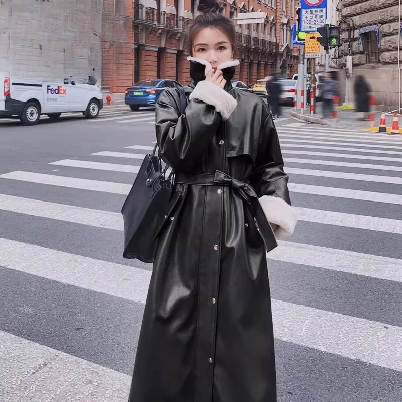 

Новинка 2025 года, зимняя женская длинная парка из искусственной кожи, теплая толстая свободная куртка на флисовой подкладке