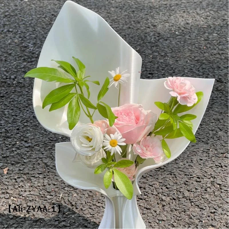 【A】Creative 3D Printing Nordic Style Flower Bouquet Vase Minimalist Irregular Desk Ornament Modern Art Flower Display Sculpture