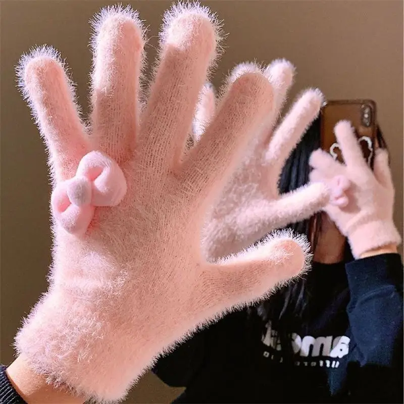 Gants en peluche avec nœud doux pour femmes, chauds d'hiver, à cinq doigts, résistants au froid, accessoires de mode pour étudiants, idées cadeaux de noël