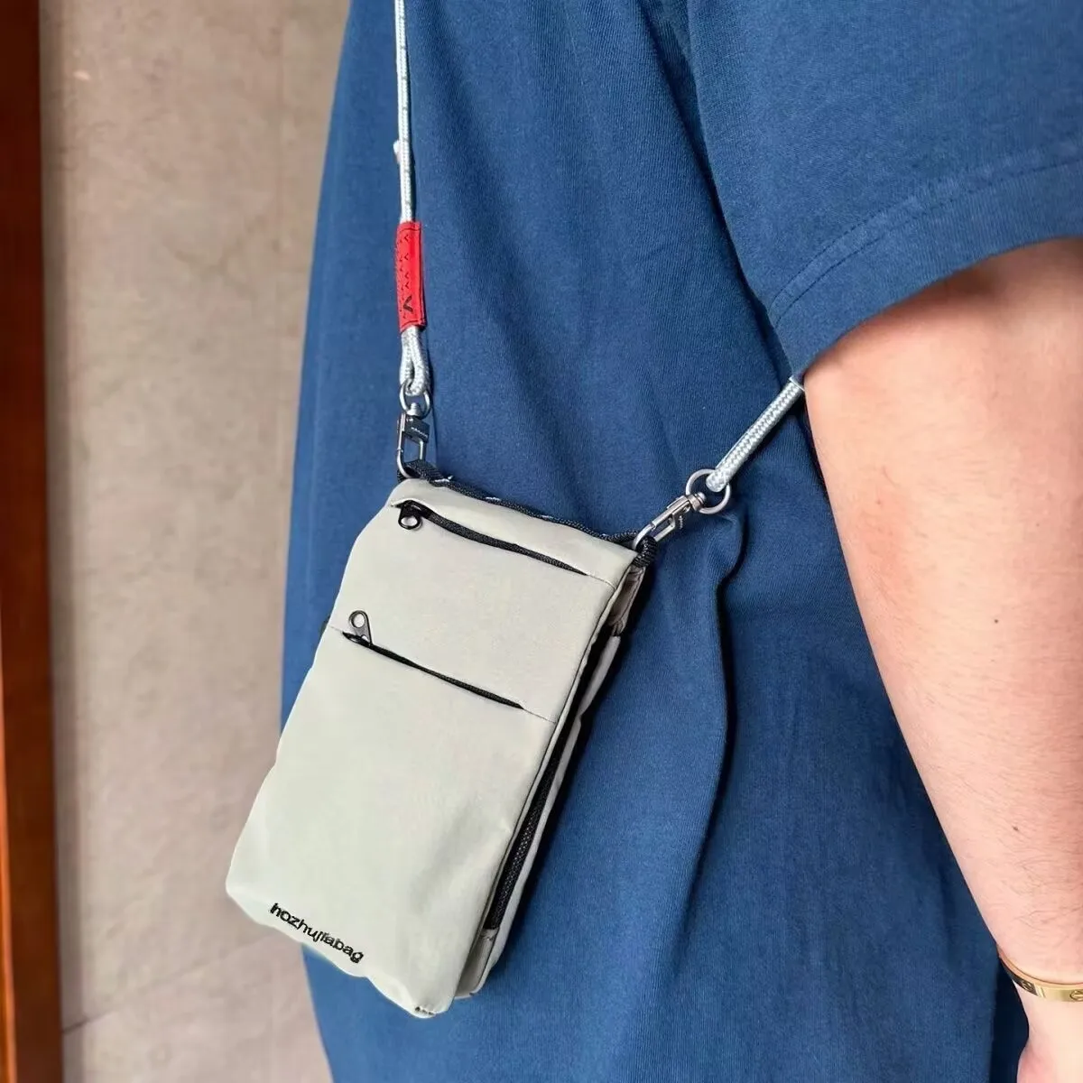 

Folding close-fitting mobile phone for men's crossbody bag, workwear, wind bag, women's leisure travel document bag