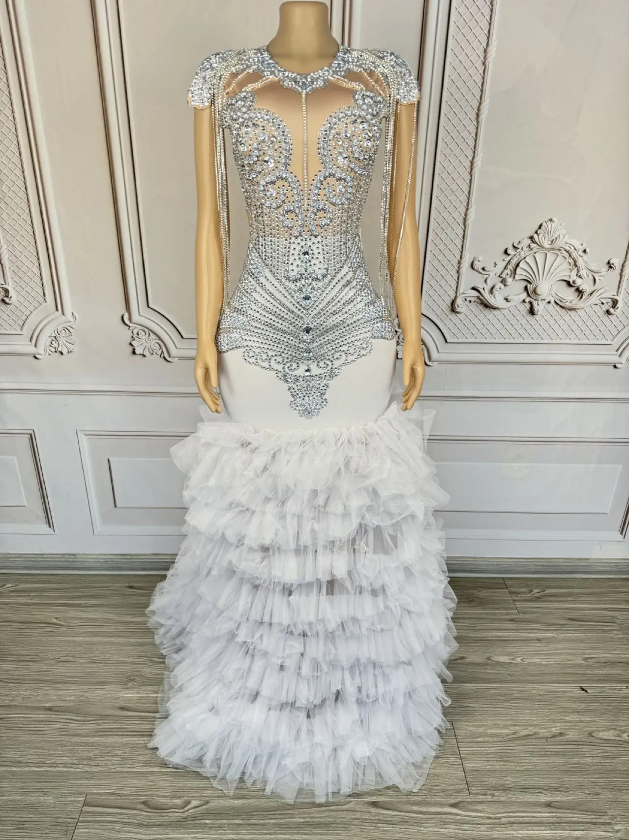 Sukienka seksowna na studniówkę, bal, wieczór, syreni krój, strój na imprezę, damska sukienka z dżetami, długa suknia ślubna, bankietowa, balowa