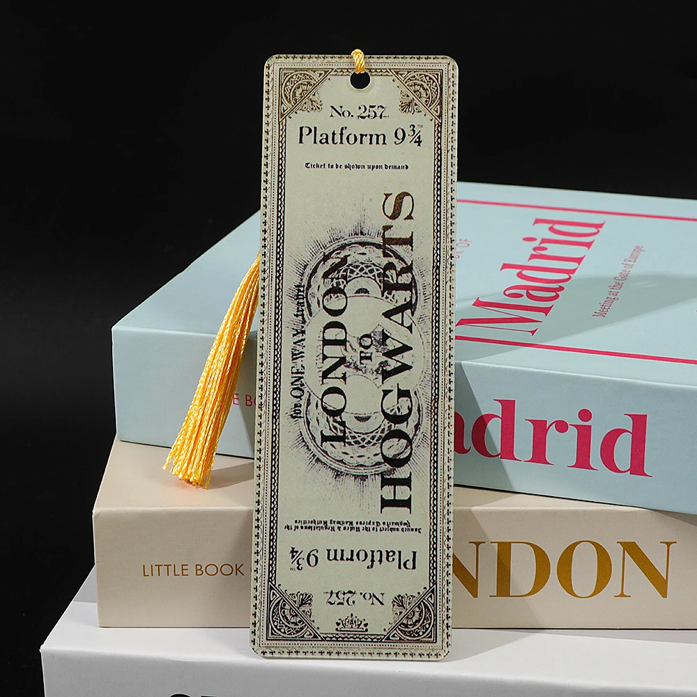Hogwarts-Ticket-Stump-Acryl-Lesezeichen.