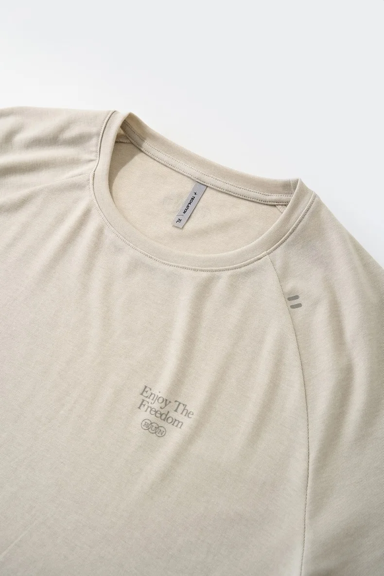 Herren Merino-Woll-Laufshirt - Atmungsaktives Kurzarm-Outdoor-Sportoberteil für den Sommer – Detail 5