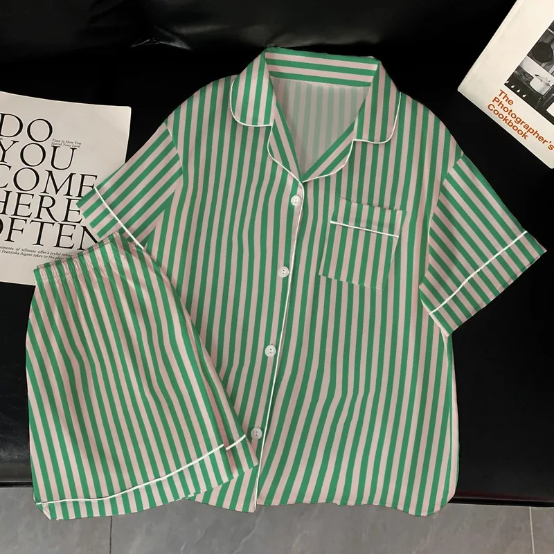 

Ice silk thin green and white striped ladies pajamas summer new silk short-sleeved shorts lapel girls homewear two-piece suit