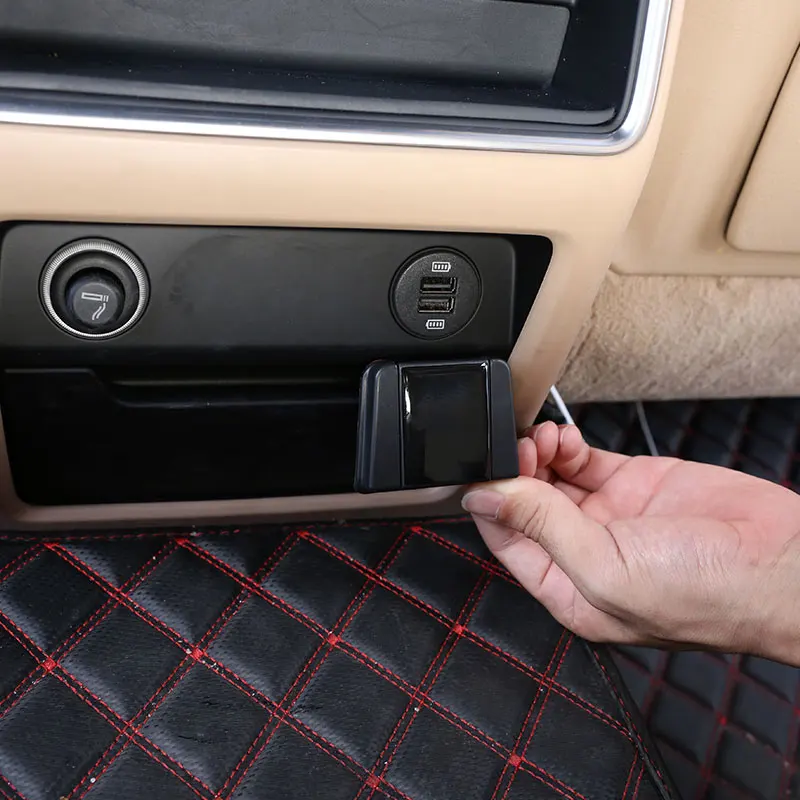 

For Porsche Cayenne 2018-2020 ABS Black Car Rear USB Equip Charging Port Protective Cover Dust-proof Frame Cover Car Accessories
