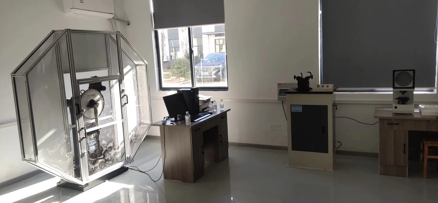 Universal Testing Machine Utm Semi-automatic Pendulum Impact Testing Machine UV Type Notch Specimen Drawing Machine