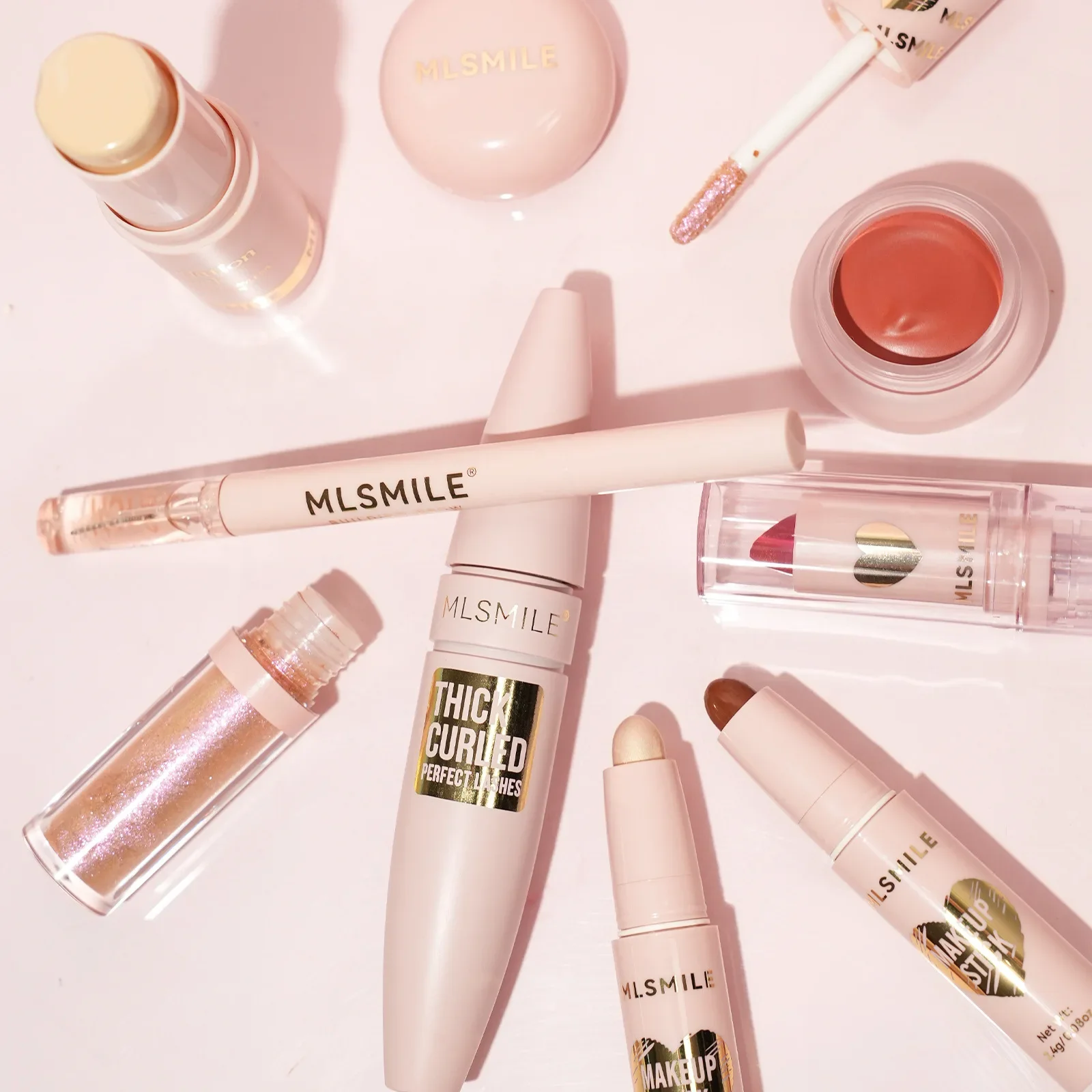 MLSMILE Zestaw do makijażu twarzy Kosmetyczka Duży zestaw Świąteczny prezent walentynkowy Pomadka do ust Błyszczyk do ust Tusz do rzęs Róż do powiek Eyeliner Pudełko upominkowe