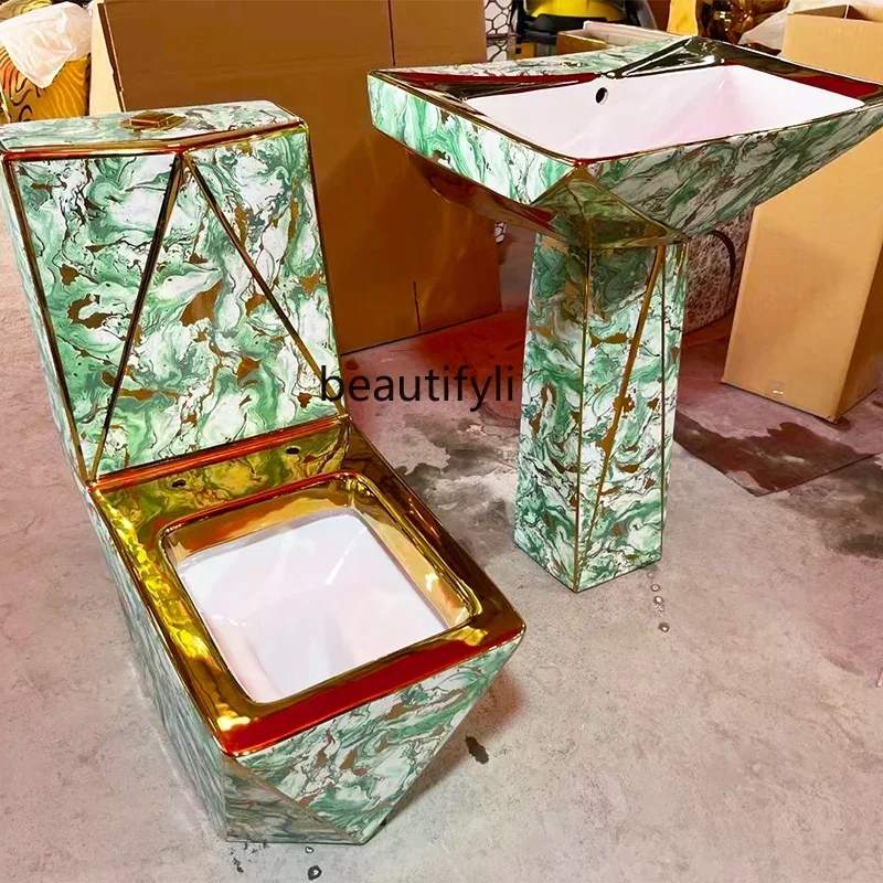 European light luxury gold toilet, local tyrant gold toilet, electroplated toilet, hand washing column basin