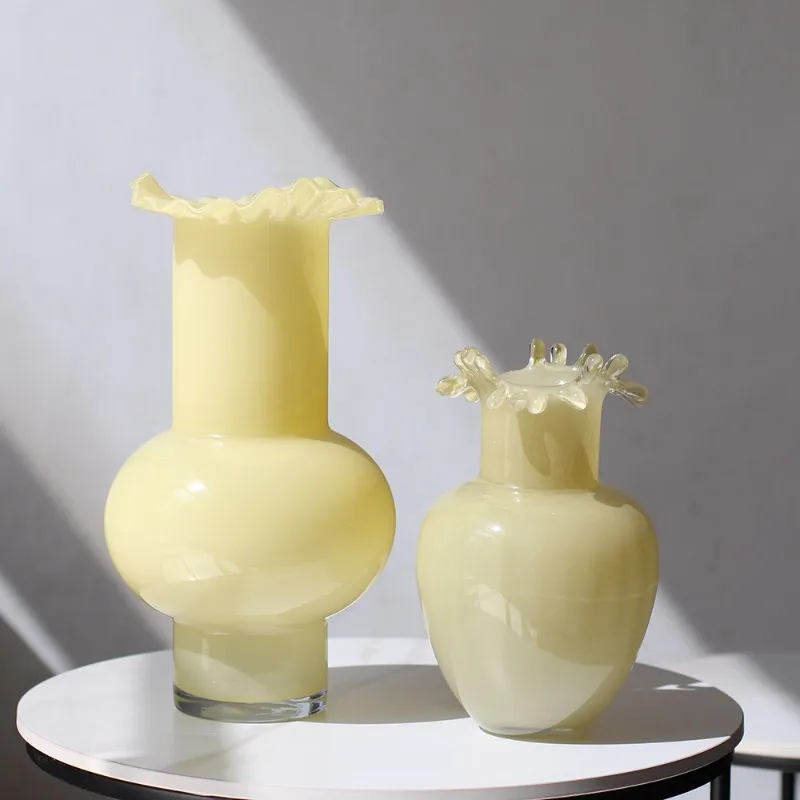 

Medieval cream retro glass vase ornament living room dining table hydroponic insert simple ornament