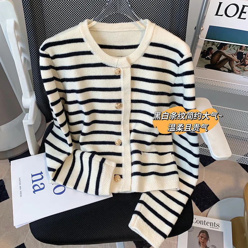 

Women Stripe Clothing Vintage Knitting Sweater Black Cardigan Long Sleeve Casual Korean Fashion Baggy Female 2024 Winter Tops