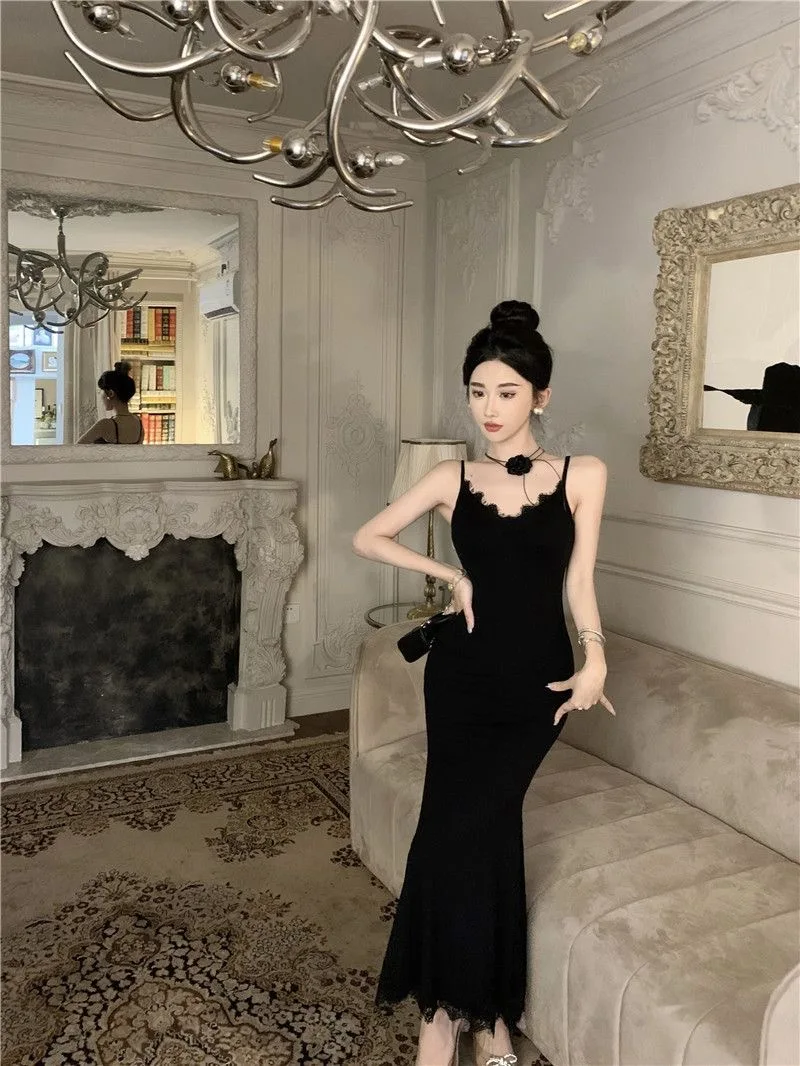 ドレス ノースリーブ レディース ハーフショルダー 女性用 秋 レザー スエード マット パテント ウェットルック エッジトリム 装飾 デコレーション Y2K