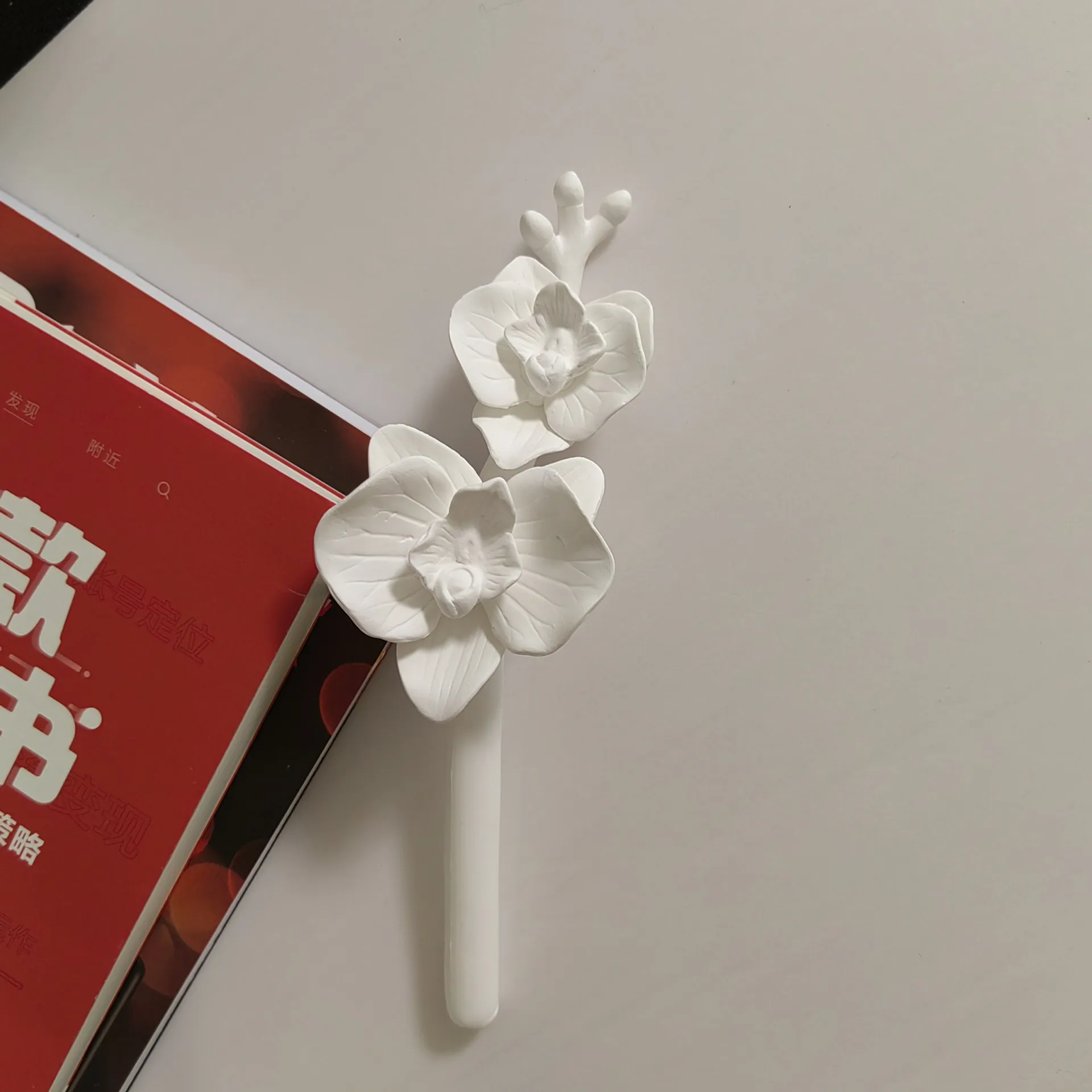 Ceramic Flower Home Fragrance Decoration Handcrafted Diffuser Accessory , Gift for Women and Friend