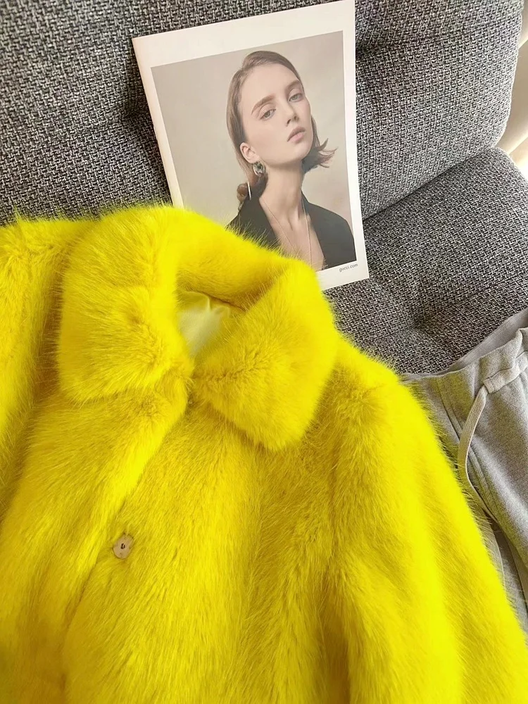 Casaco Curto de Pele F ATANYU 2024 Novo Outono Inverno Conservação de Calor Amarelo Fluffy Estilo Coreano Manga Longa