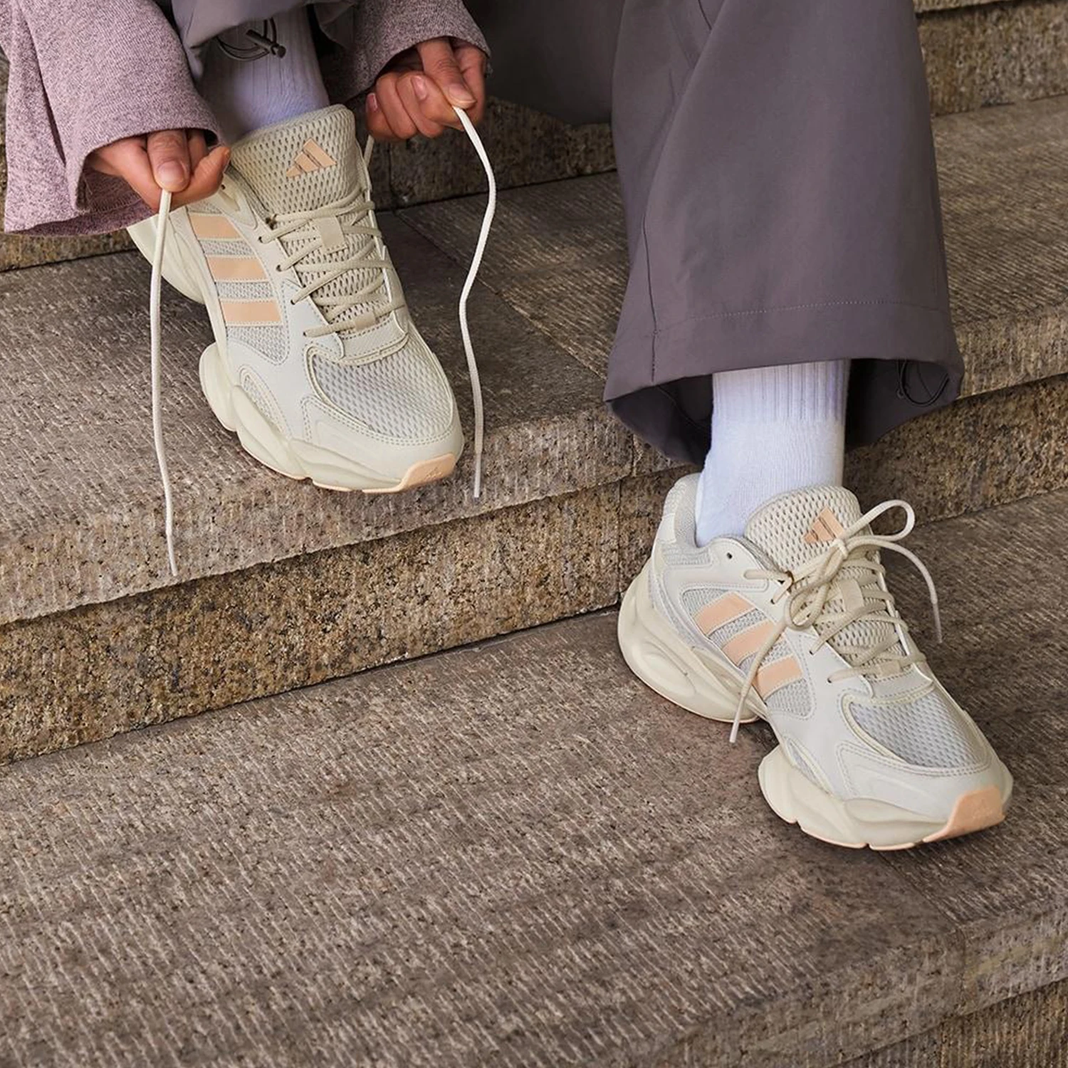 adidas-authentiques-2025-–-chaussures-retro-ultra-legeres-a-semelle-epaisse-et-amortissante-pour-hommes-et-femmes-modele-jr6332